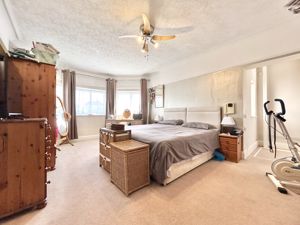 Photo 17- click for photo gallery